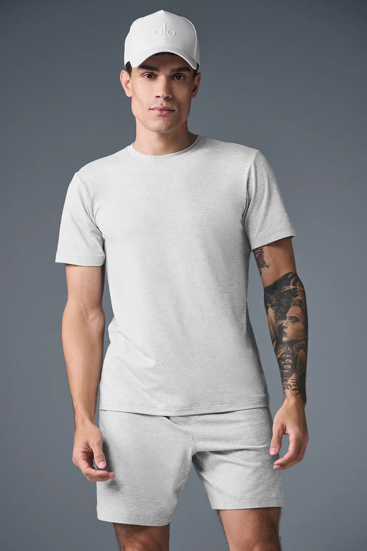 Alo Yoga - Conquer Reform Crewneck Short Sleeve
