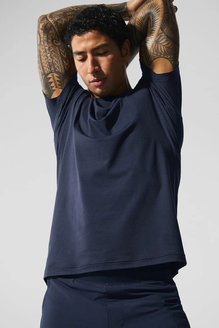Alo Yoga - Conquer Reform Crewneck Short Sleeve