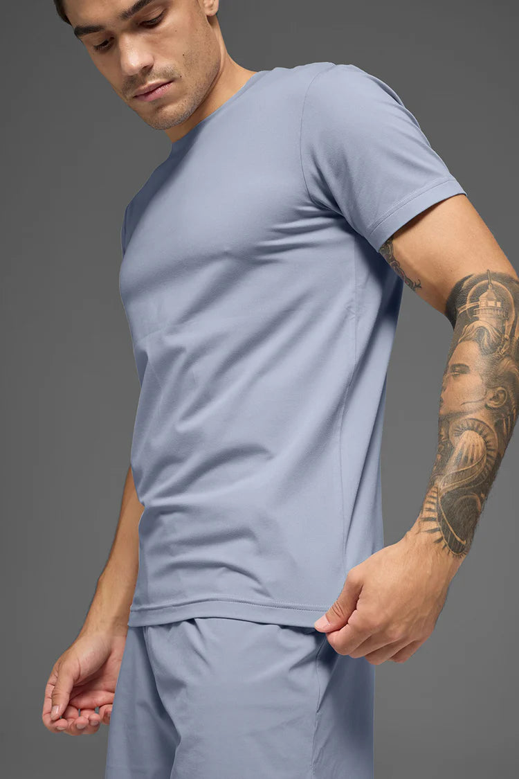 Alo Yoga - Conquer Reform Crewneck Short Sleeve