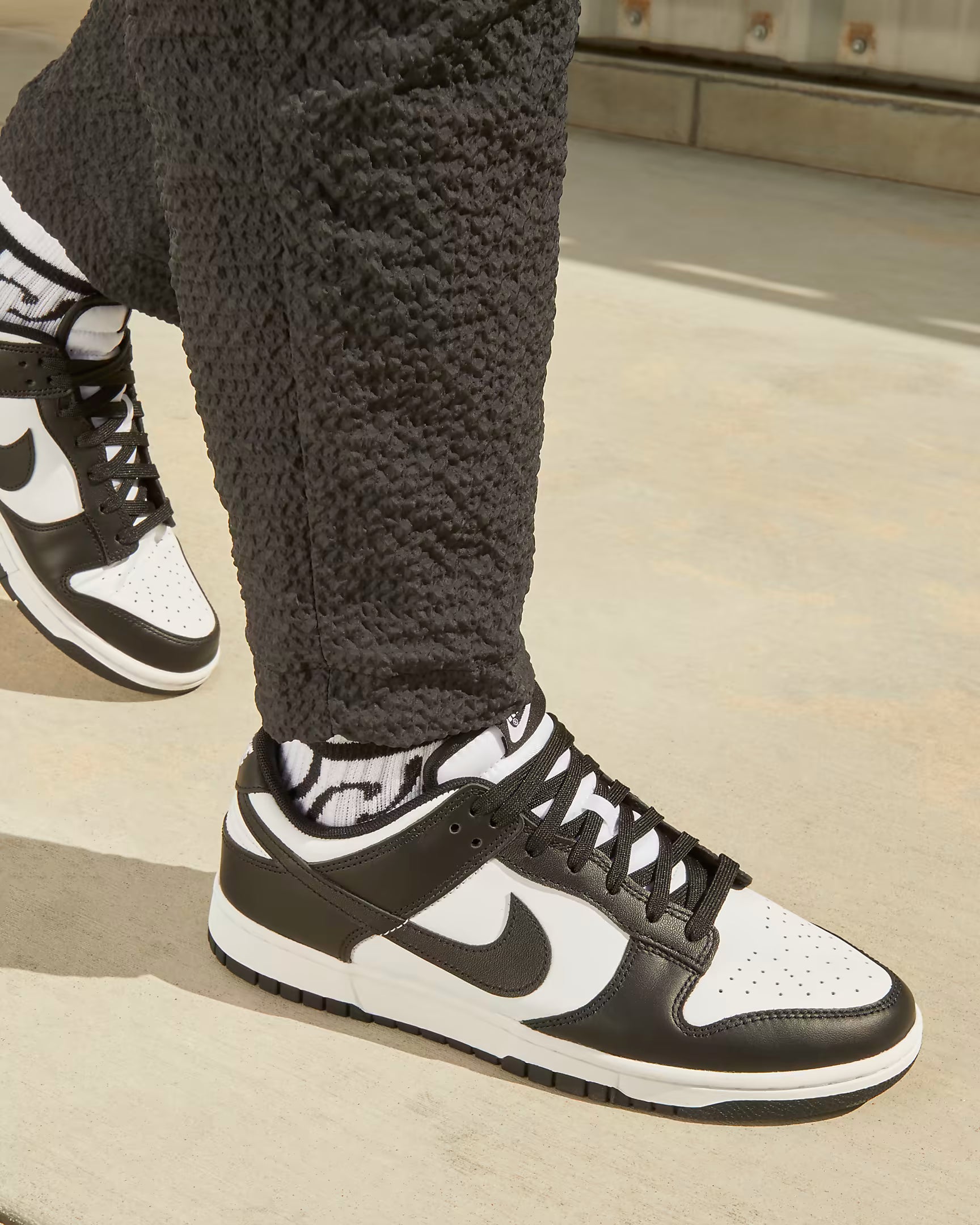 Nike - Dunk Low Retro