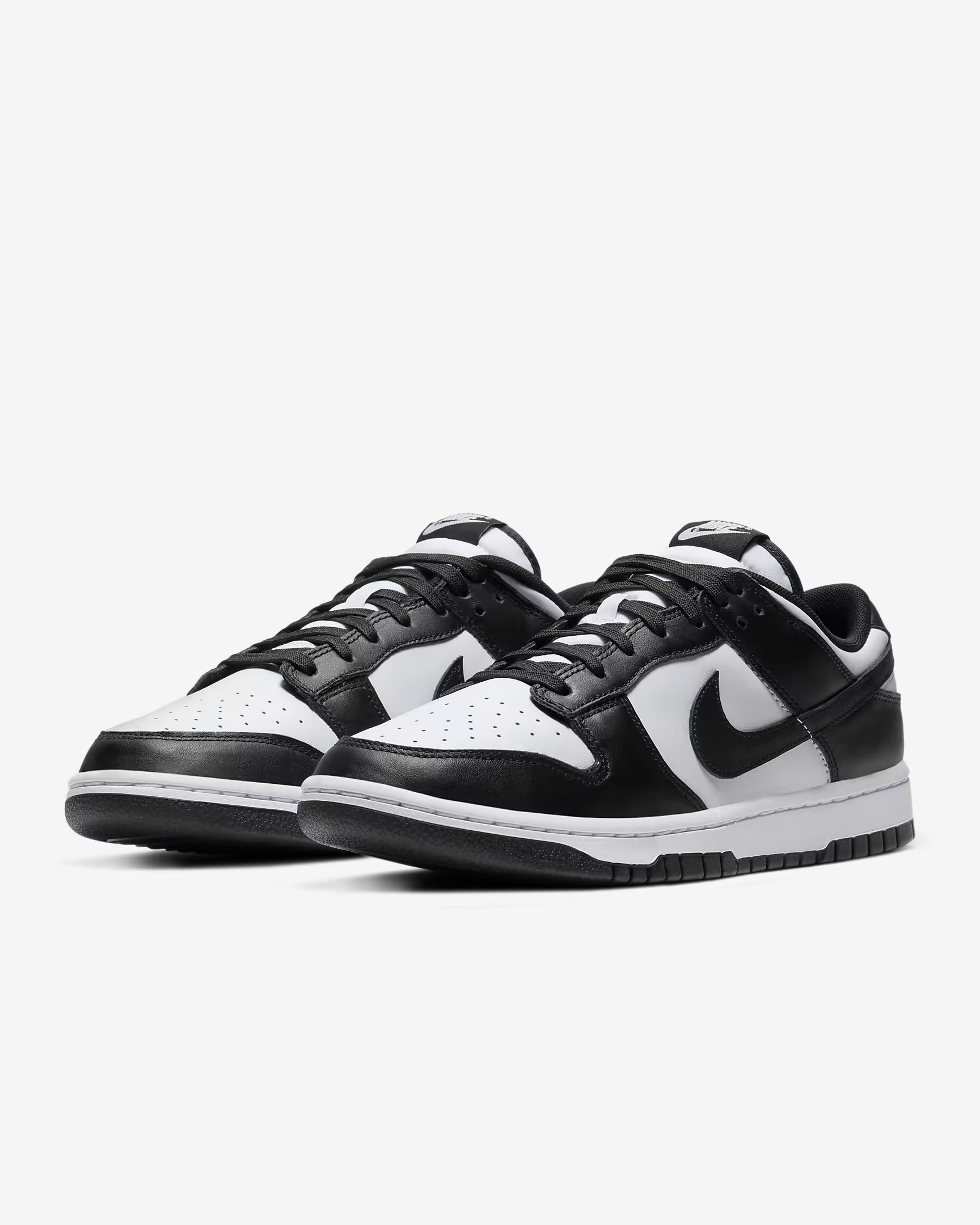 Nike - Dunk Low Retro