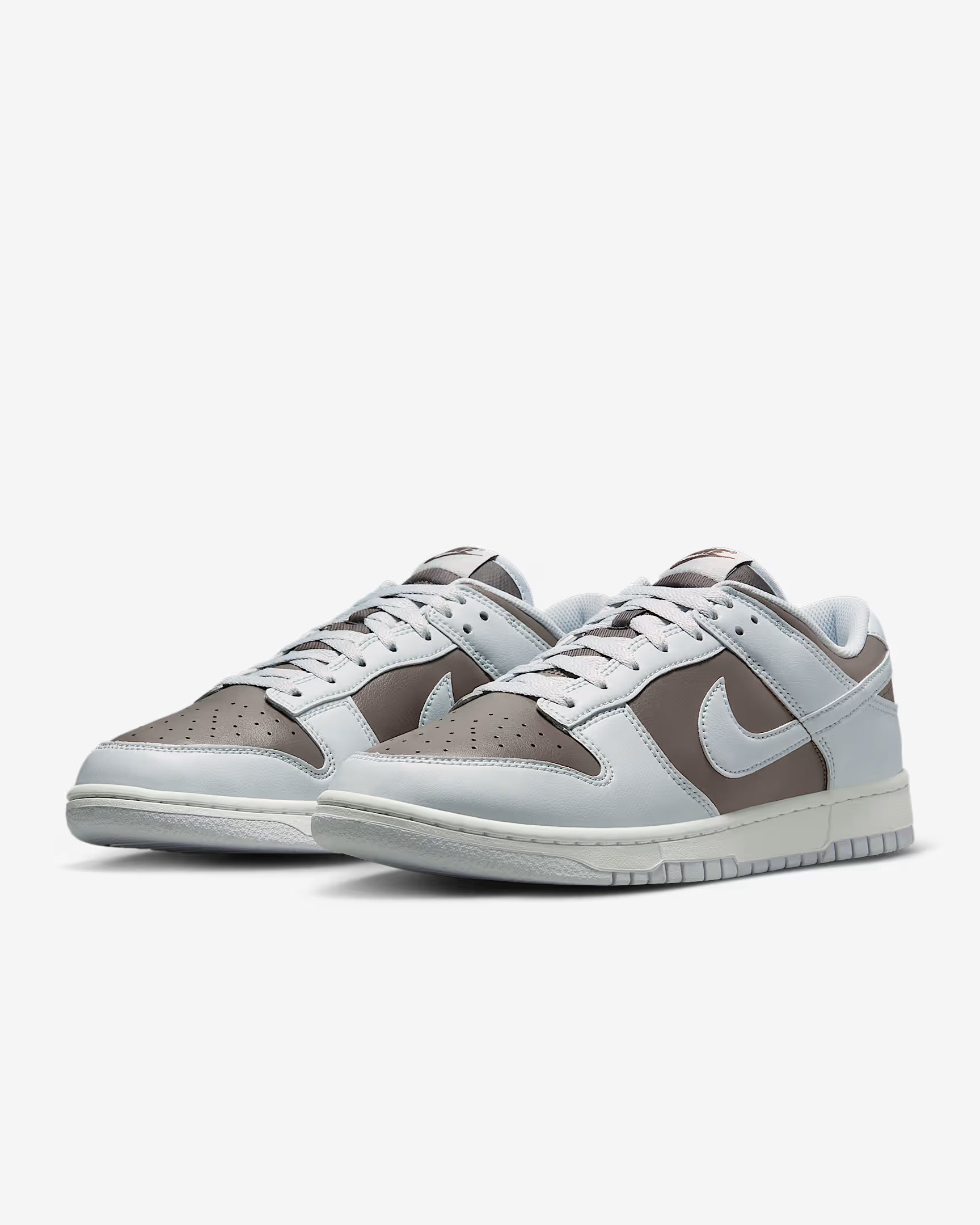 Nike - Dunk Low Retro