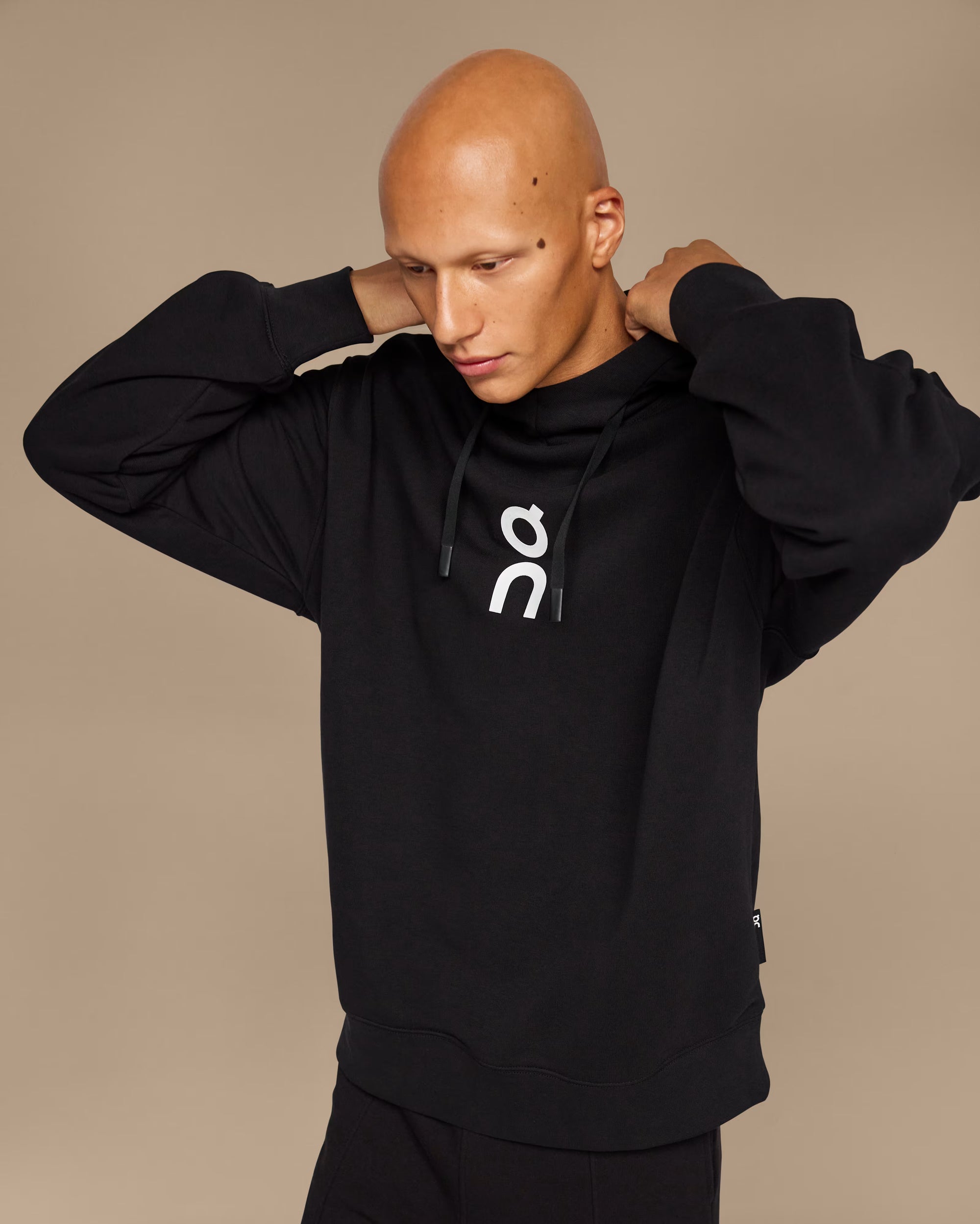 On Cloud - Club Hoodie