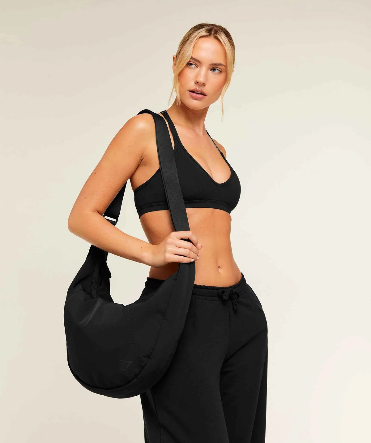 GYMSHARK - Large Pleat Crossbody