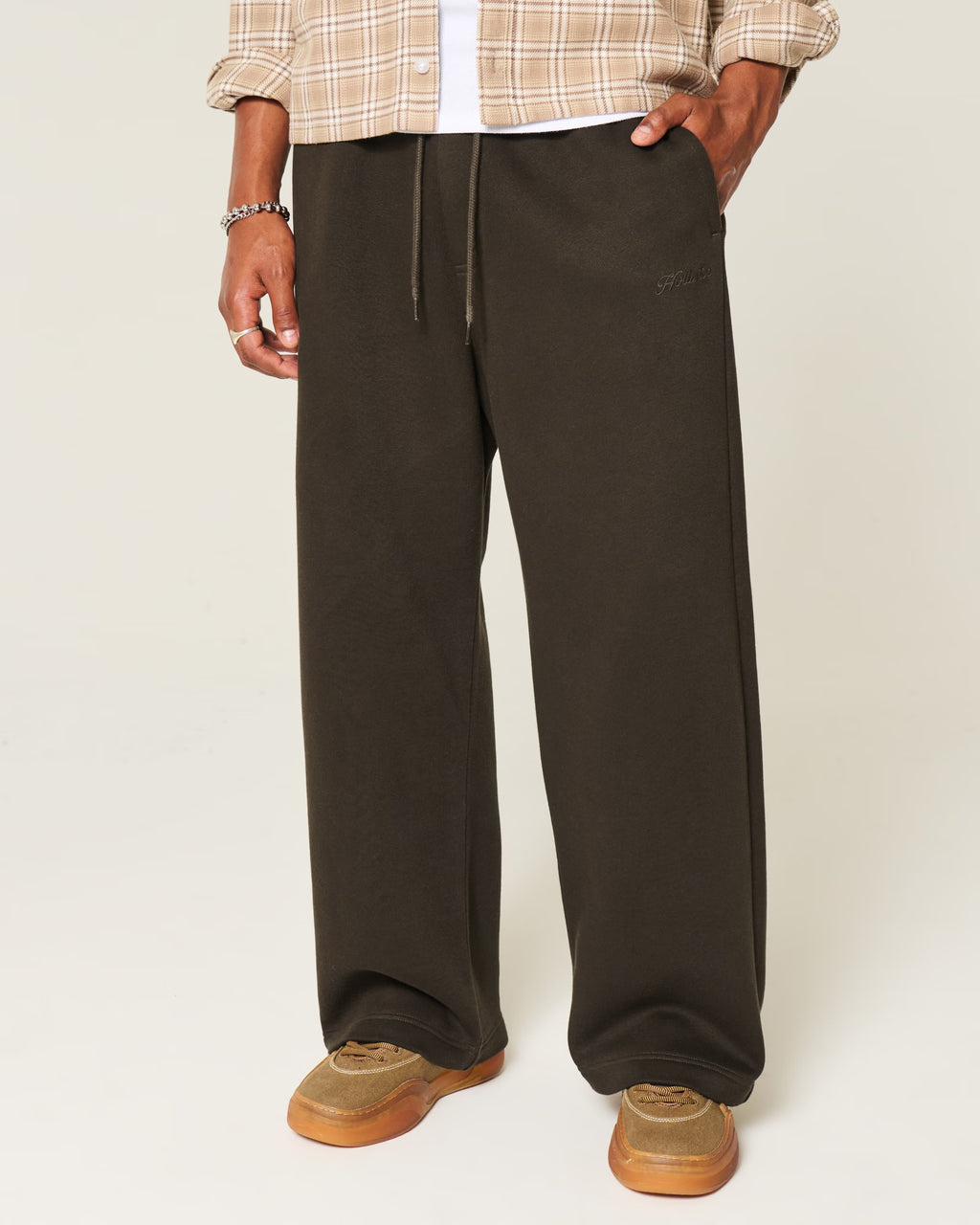 Hollister - Piped Super Baggy Sweatpants