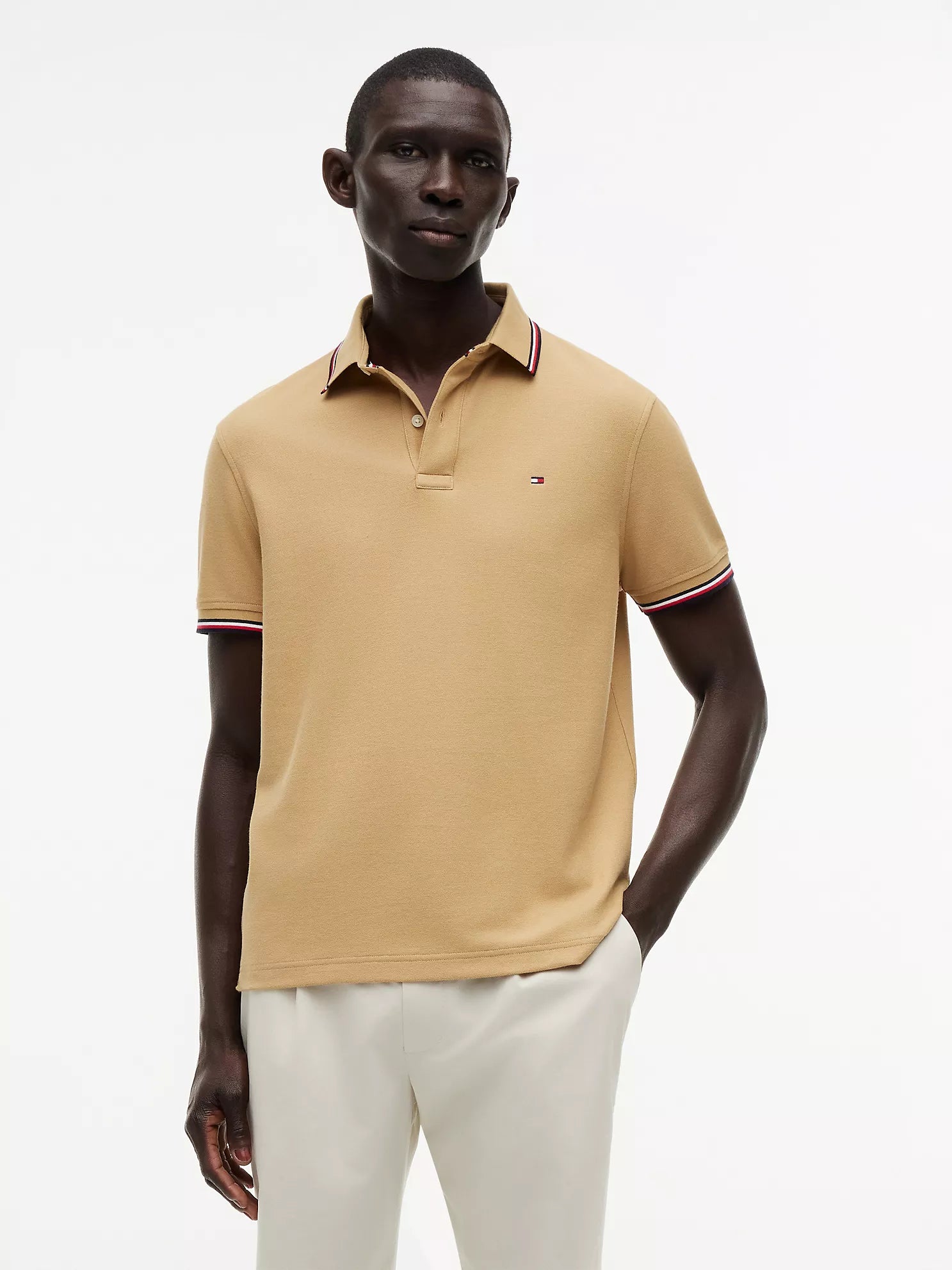 Tommy Hilfiger - Regular Fit Tommy Wicking Polo