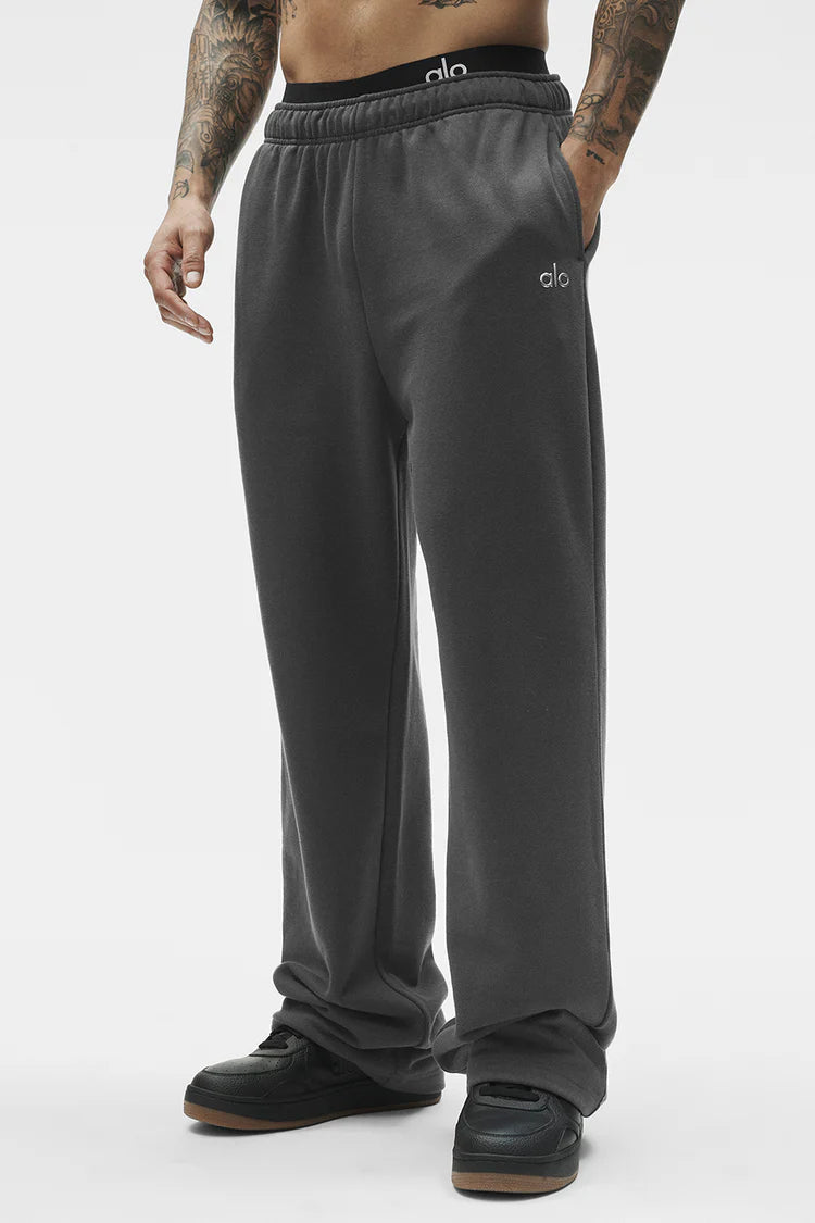 Alo Yoga - Accolade Straight Leg Sweatpant