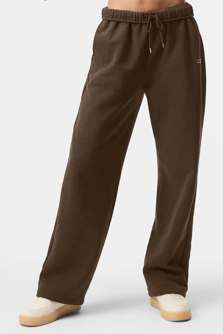 Alo Yoga - Accolade Straight Leg Sweatpant