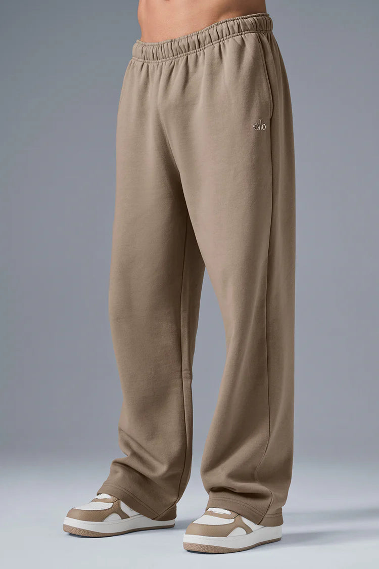 Alo Yoga - Accolade Straight Leg Sweatpant