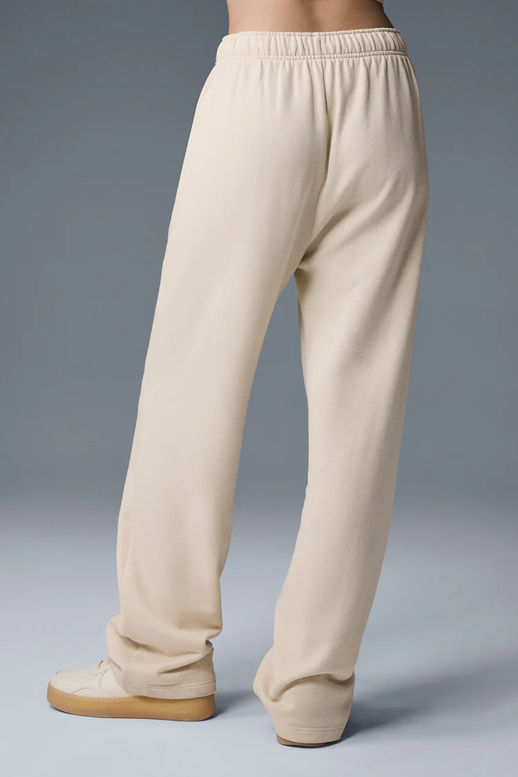 Alo Yoga - Accolade Straight Leg Sweatpant