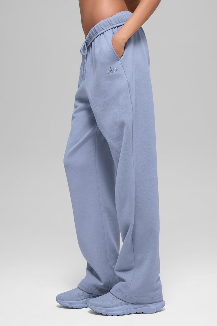 Alo Yoga - Accolade Straight Leg Sweatpant