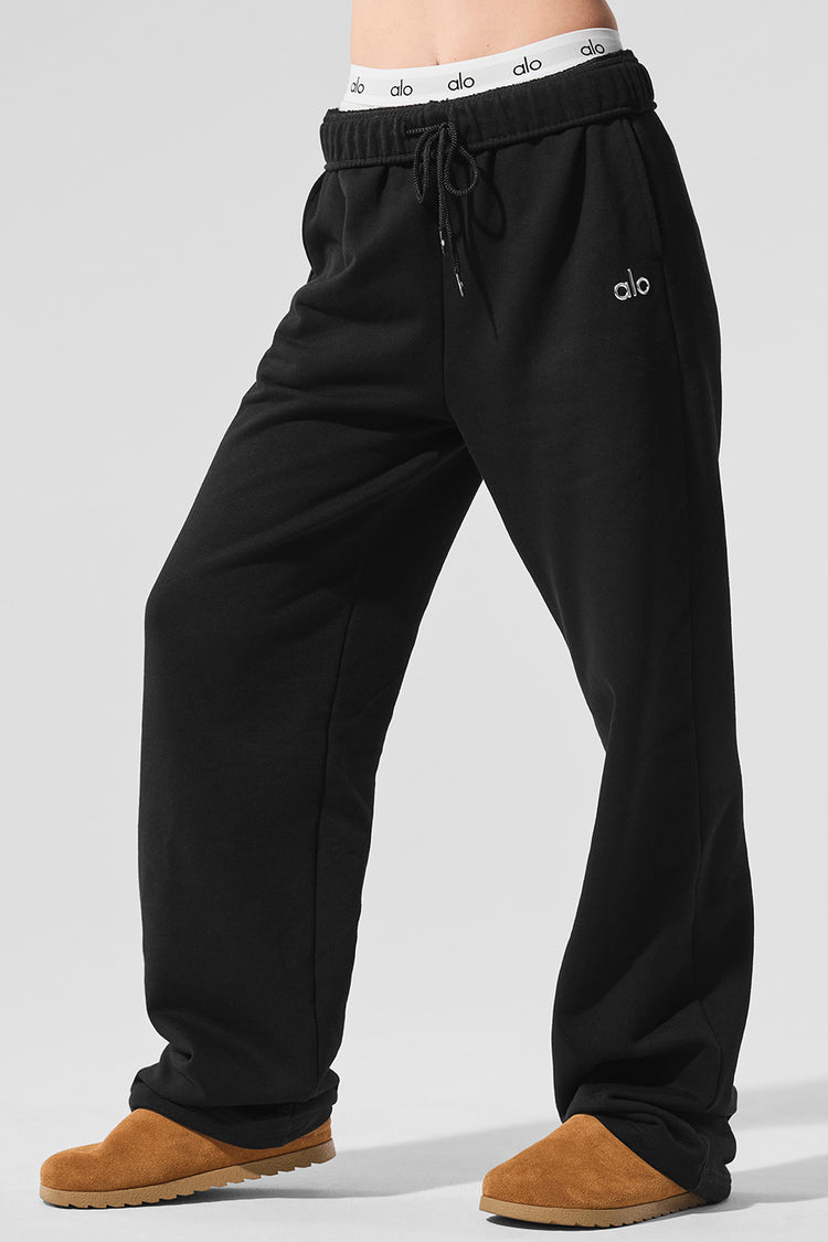 Alo Yoga - Accolade Straight Leg Sweatpant