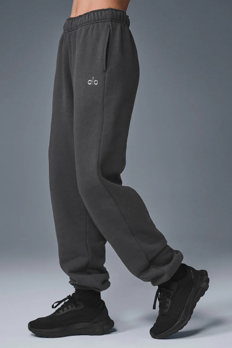 Alo Yoga - Accolade Sweatpant
