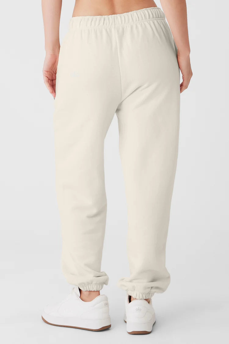 Alo Yoga - Accolade Sweatpant