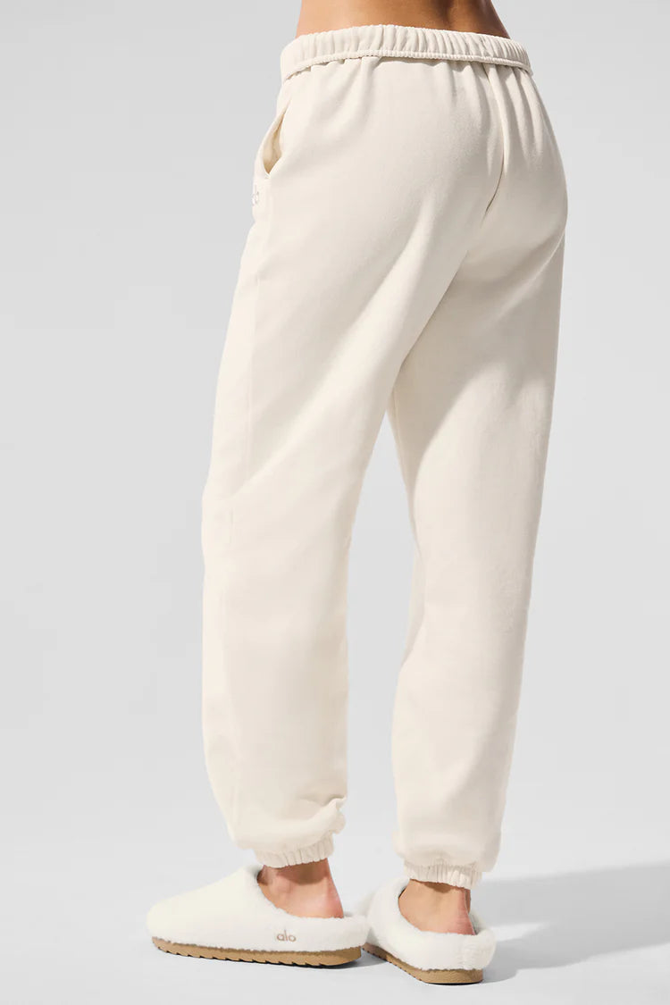 Alo Yoga - Accolade Sweatpant