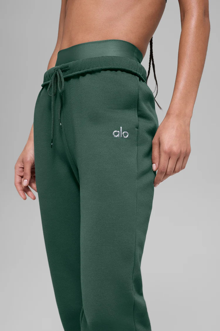 Alo Yoga - Accolade Sweatpant