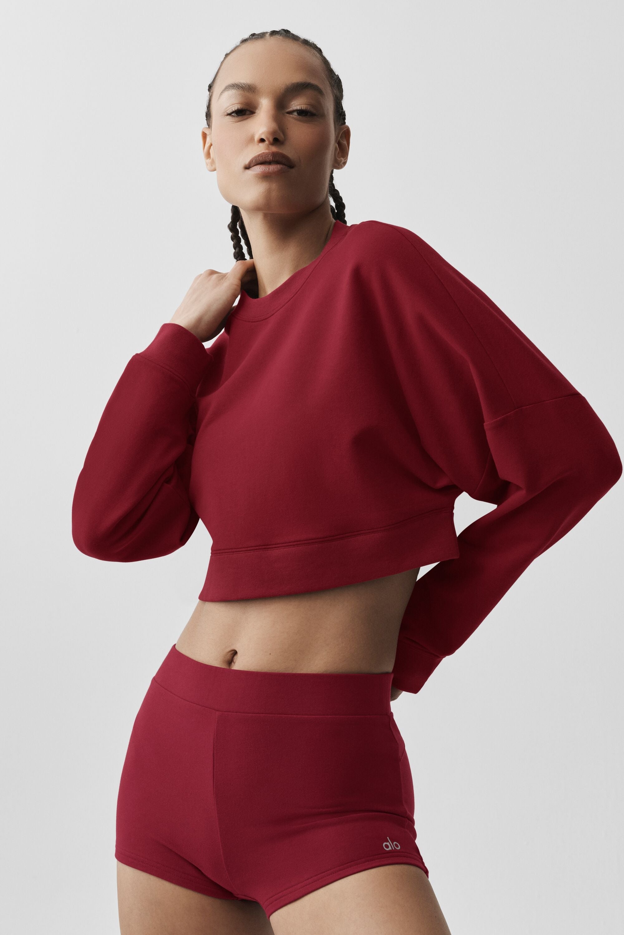 ALO YOGA - Cropped Sway Crew Neck Pullover - Summer Romance Red
