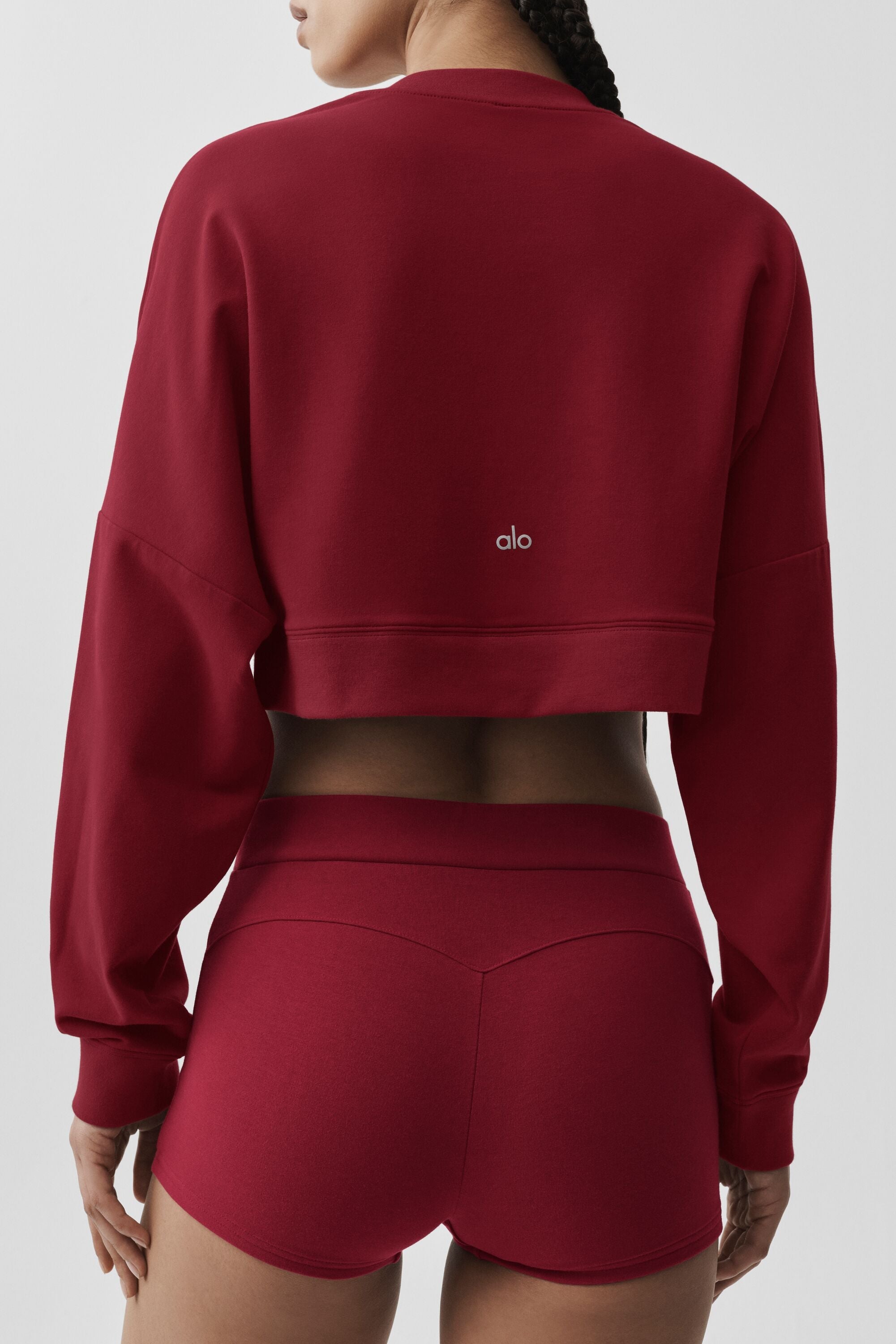 ALO YOGA - Cropped Sway Crew Neck Pullover - Summer Romance Red