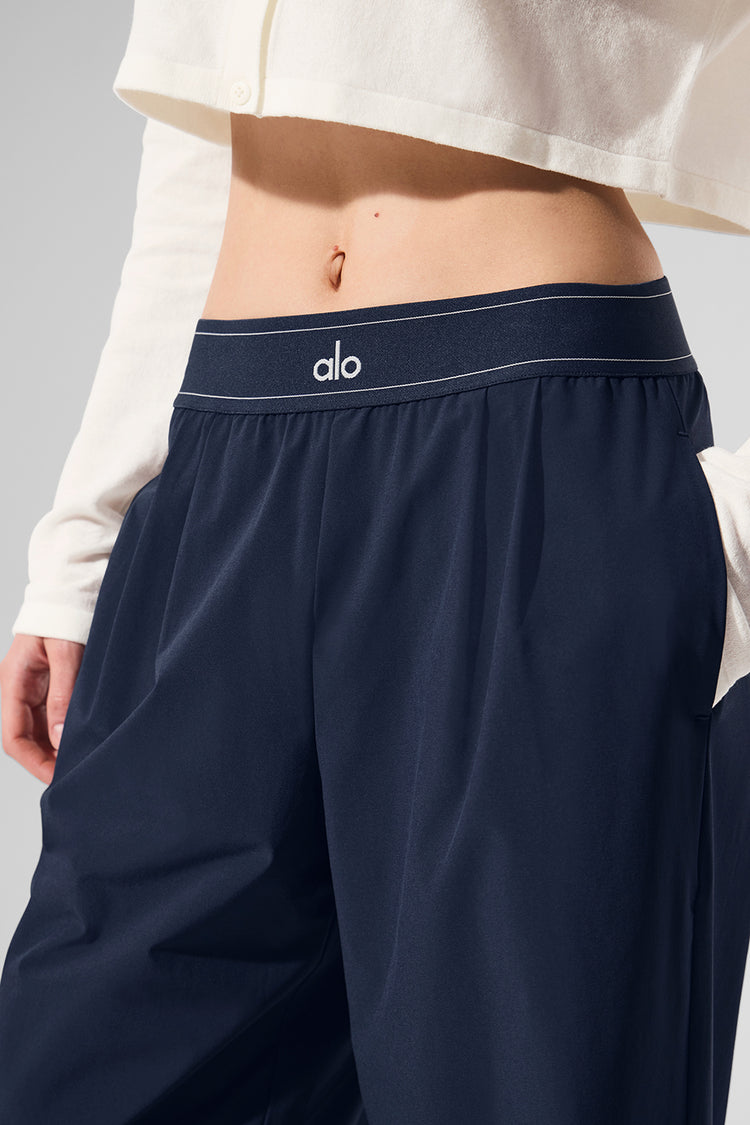 Alo Yoga - Suit Up Trouser (Regular)