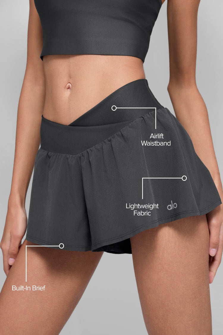 Alo Yoga - V-Cute Running Short