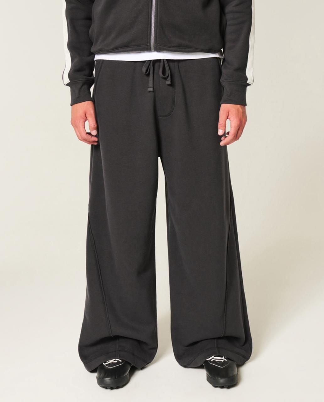 Hollister - Seamed Big Sweatpants