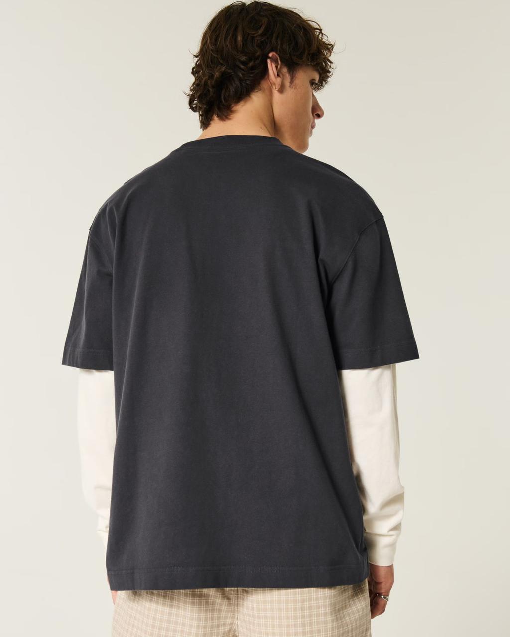 Hollister - Heavyweight Boxy Fit T-Shirt IMMEDIATE