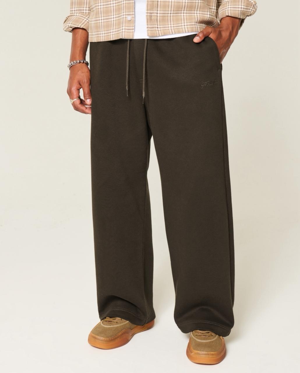 Hollister - Logo Super Baggy Sweatpants