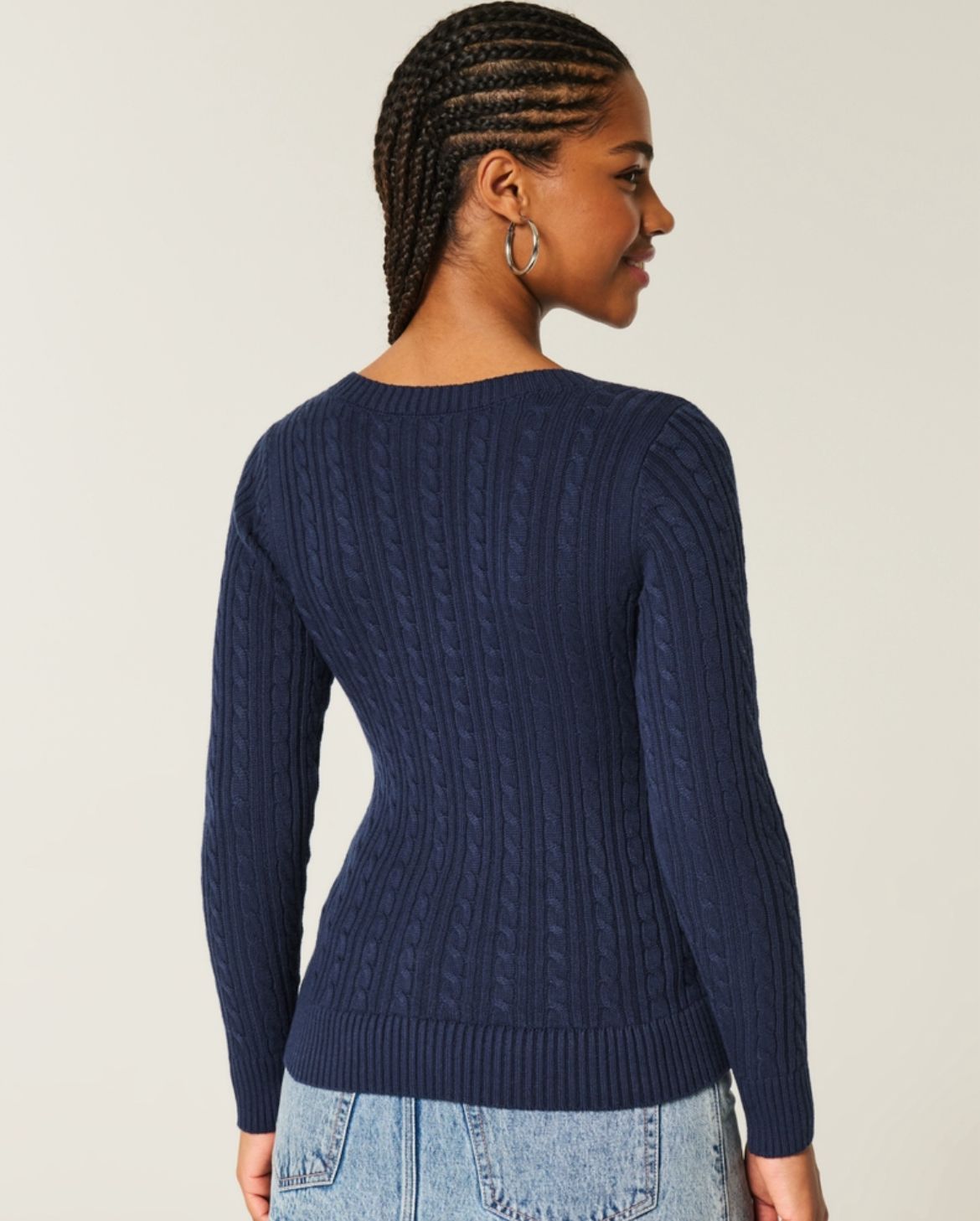 Hollister - Cable-Kint Icon V-Neck Sweater