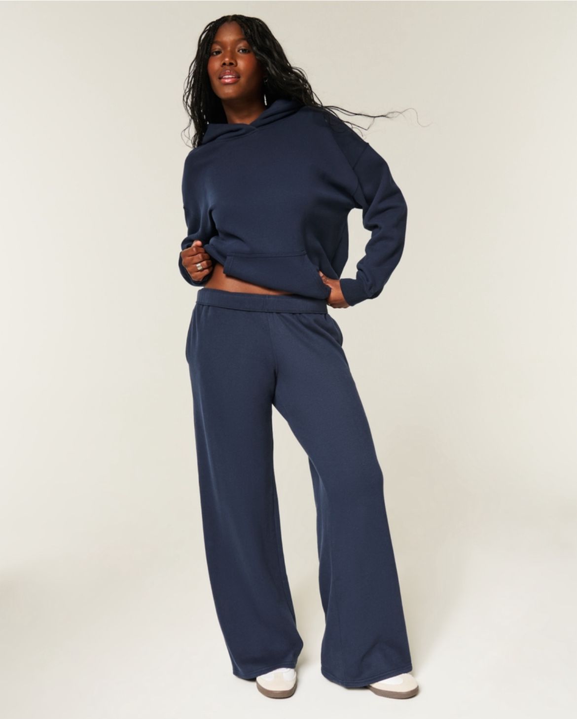 Hollister - Heart Pocket Wide-Leg Sweatpants