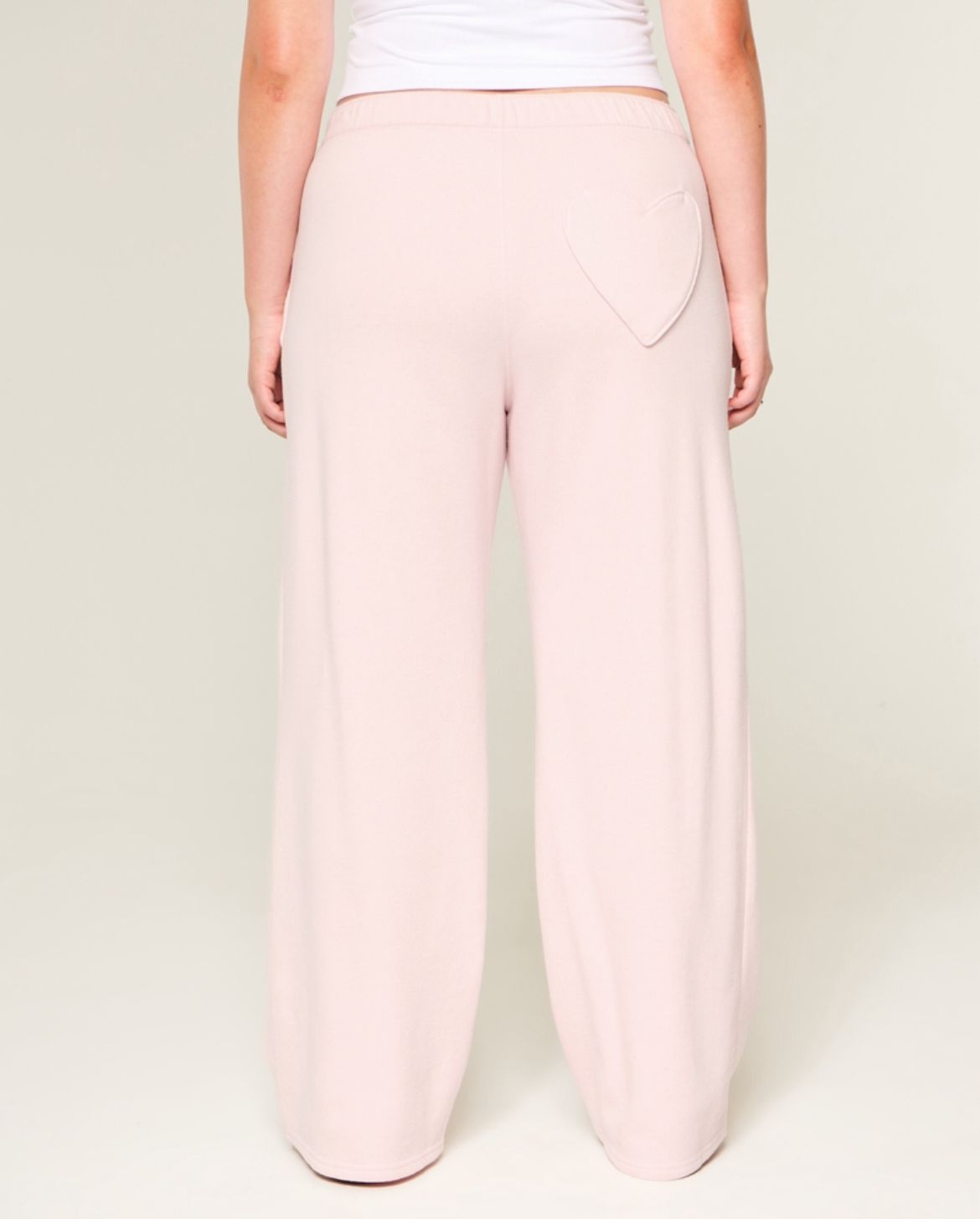 Hollister - Heart Pocket Wide-Leg Sweatpants