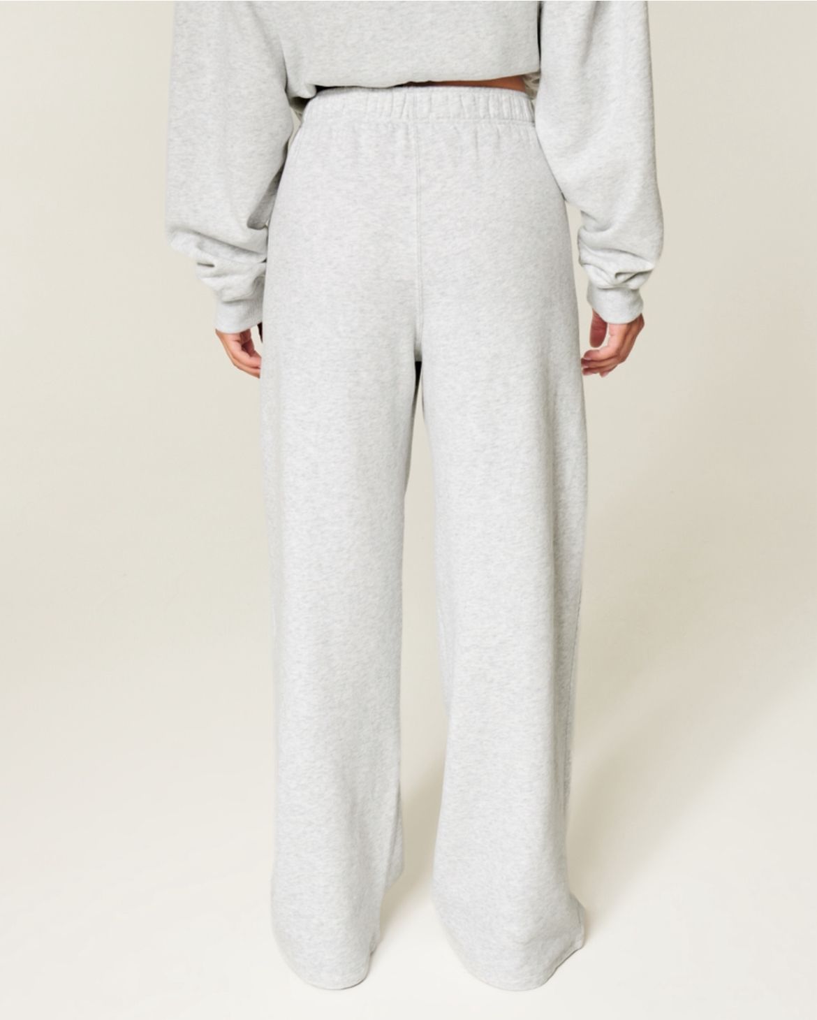 Hollister - Heart Pocket Wide-Leg Sweatpants