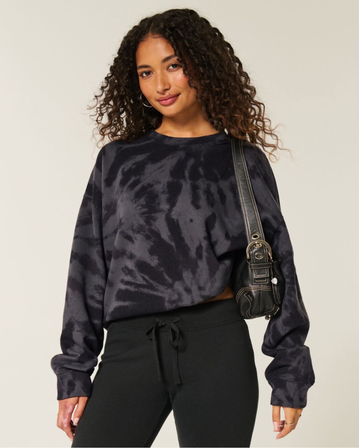 Hollister - Easy Tie-Dye Pattern Crew Sweatshirt