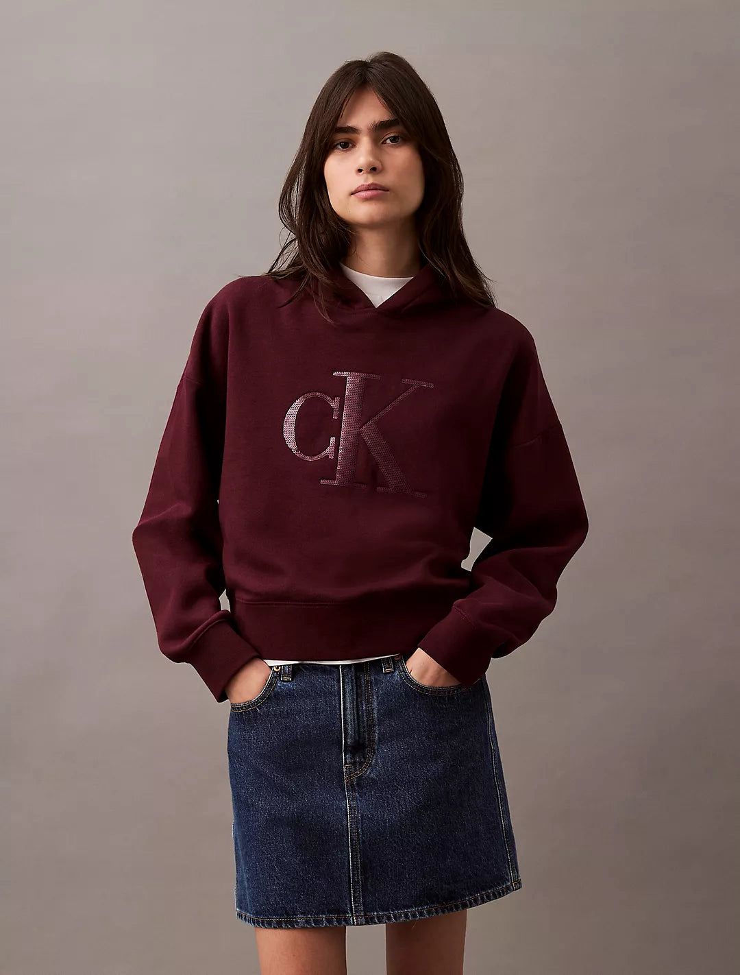 Calvin Klien - Sequin Monogram Logo Cropped Hoodie IMMEDIATE
