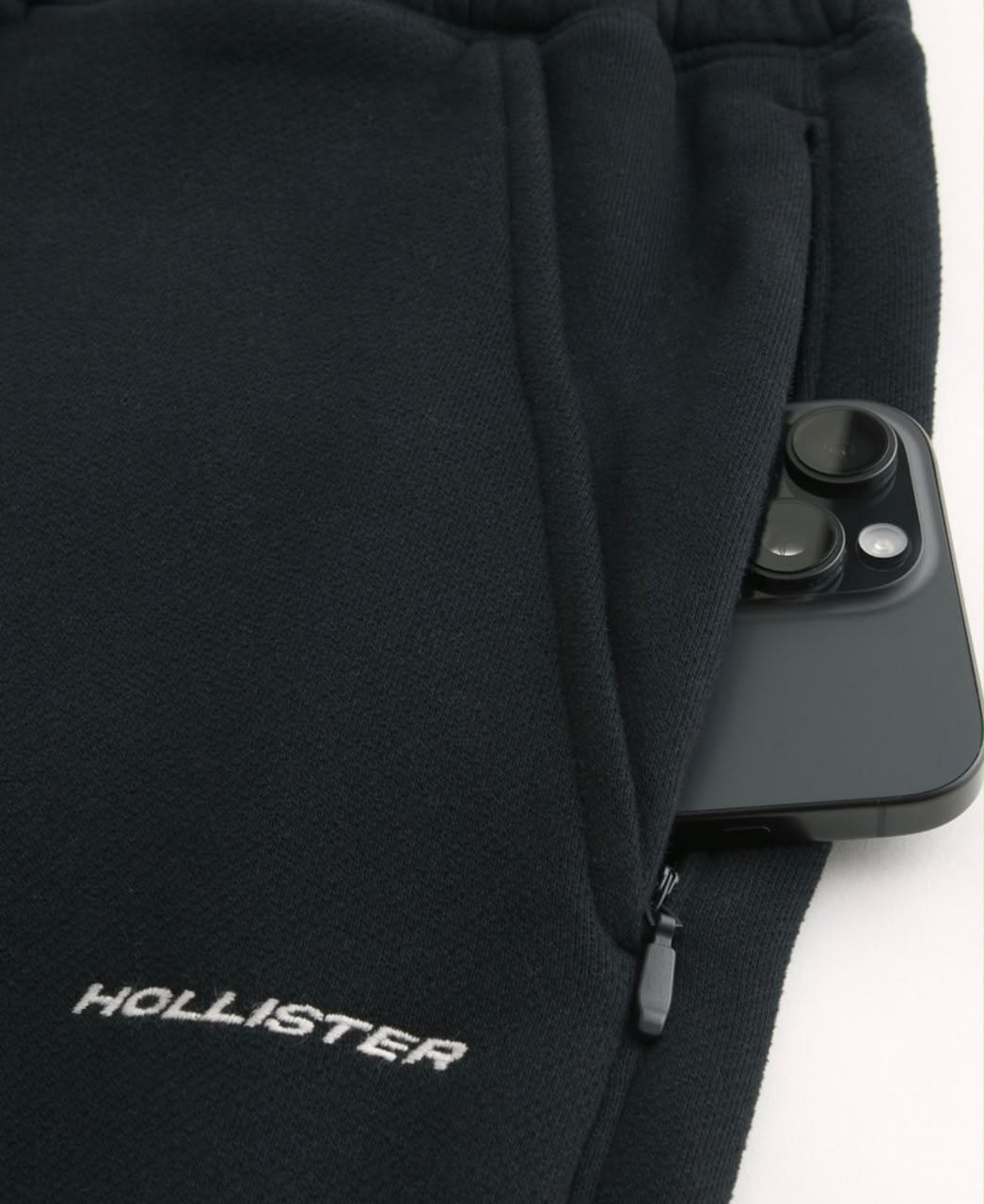 Hollister - Relaxed Cinch Fleece Logo Joggers