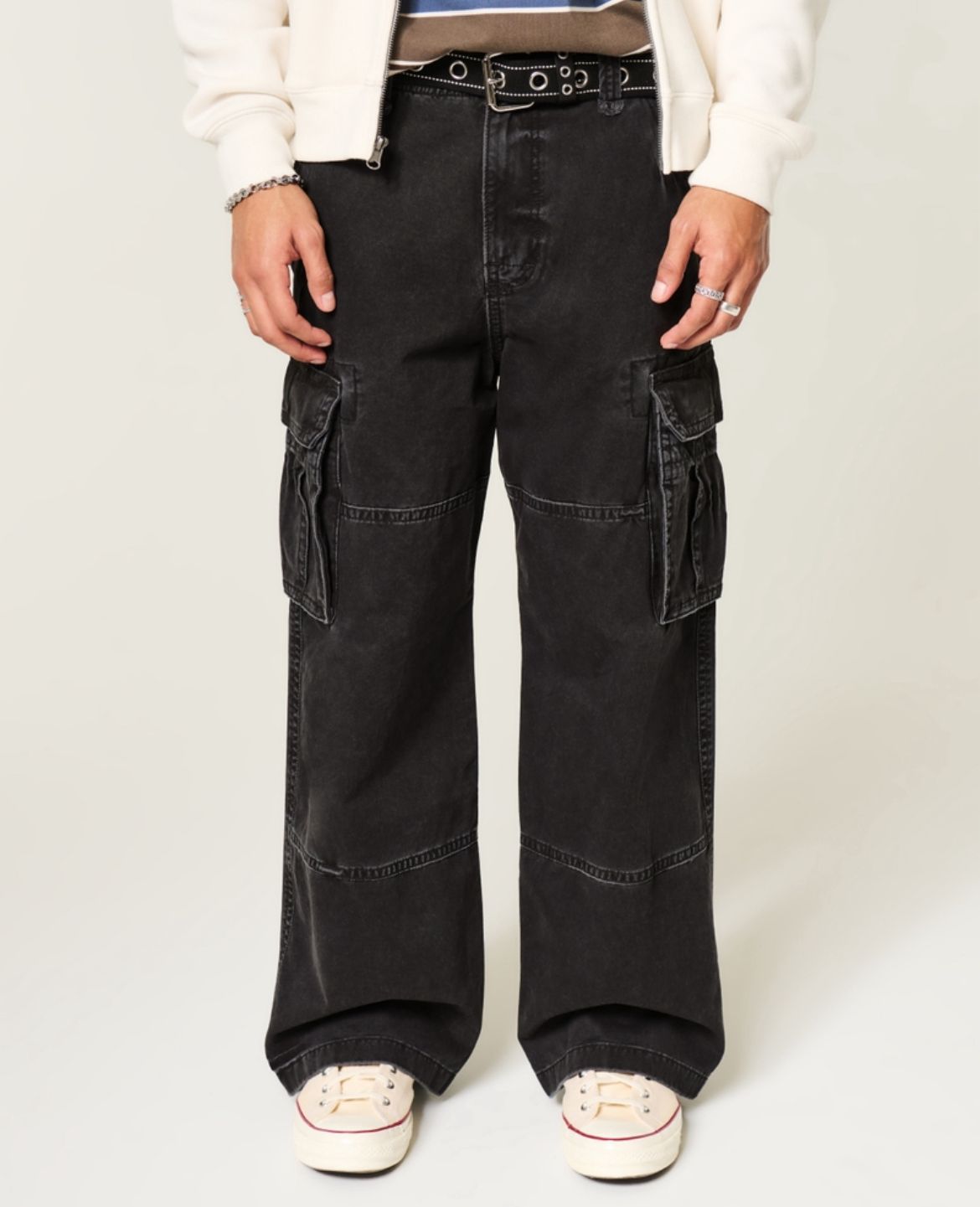 Hollister - Super Baggy Cargo Pants