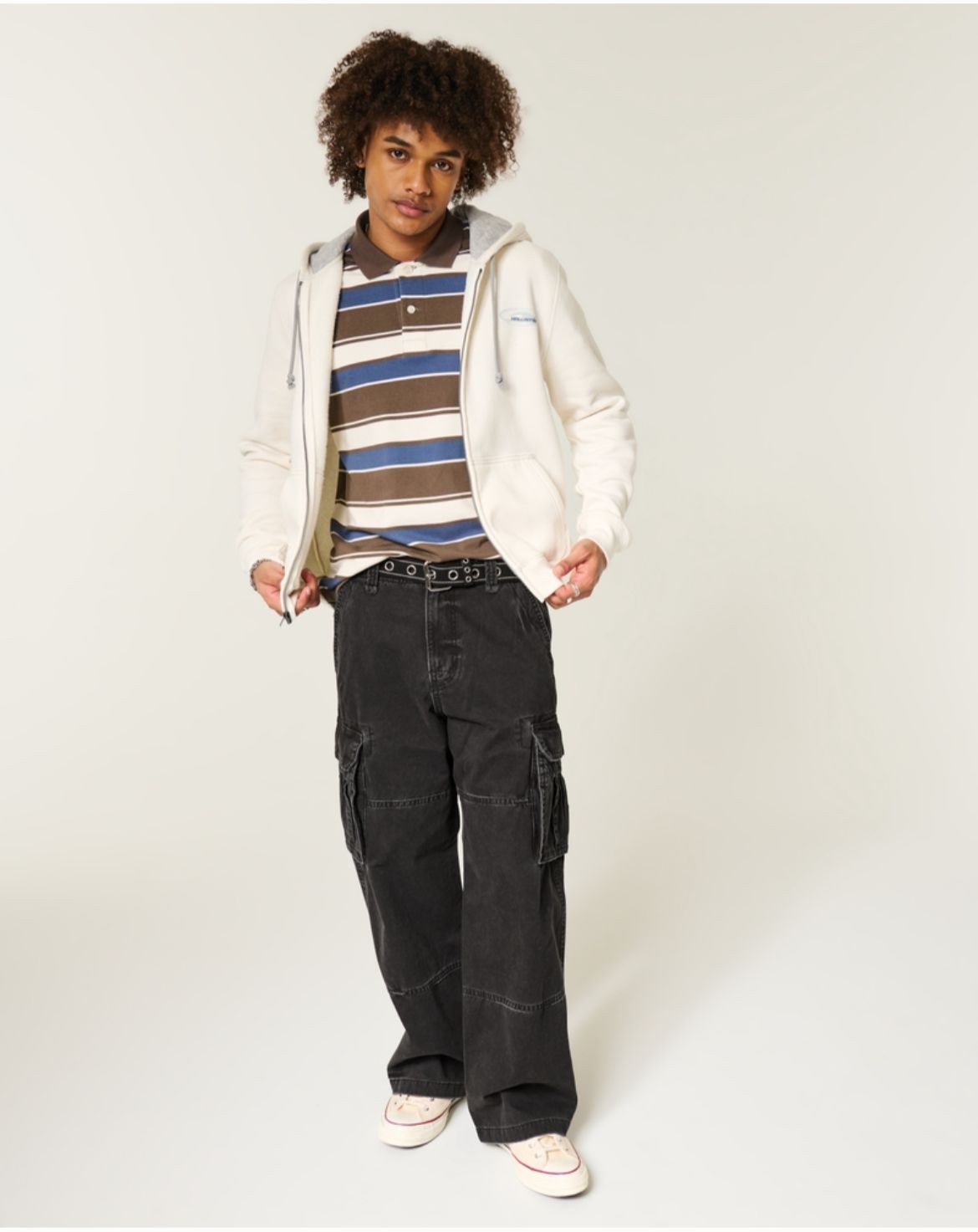 Hollister - Super Baggy Cargo Pants