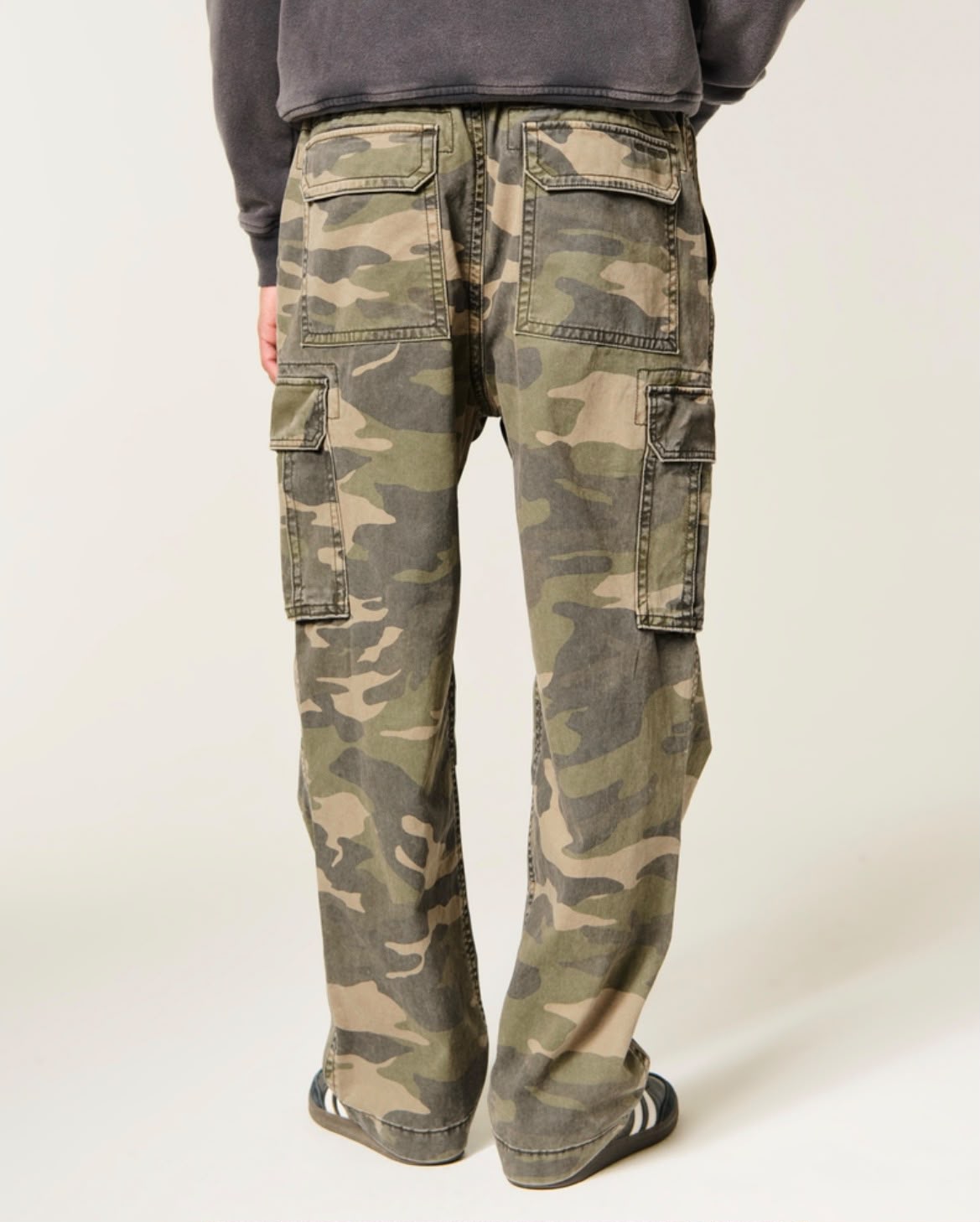 Hollister - Baggy Cargo Pants