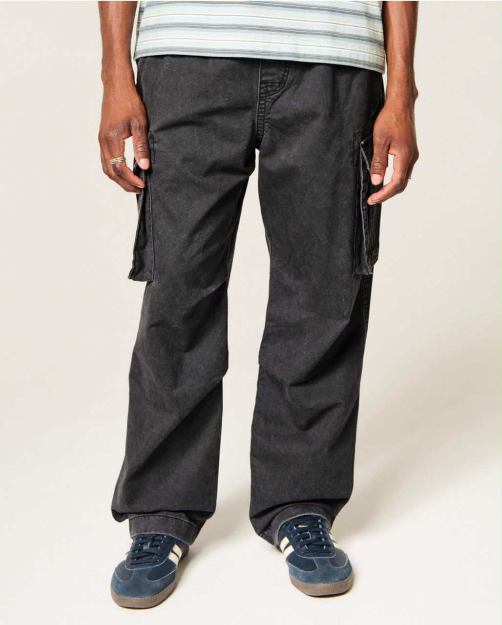Hollister - Baggy Cargo Pants