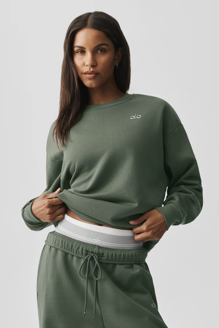 ALO YOGA - Accolade Crew Neck Pullover