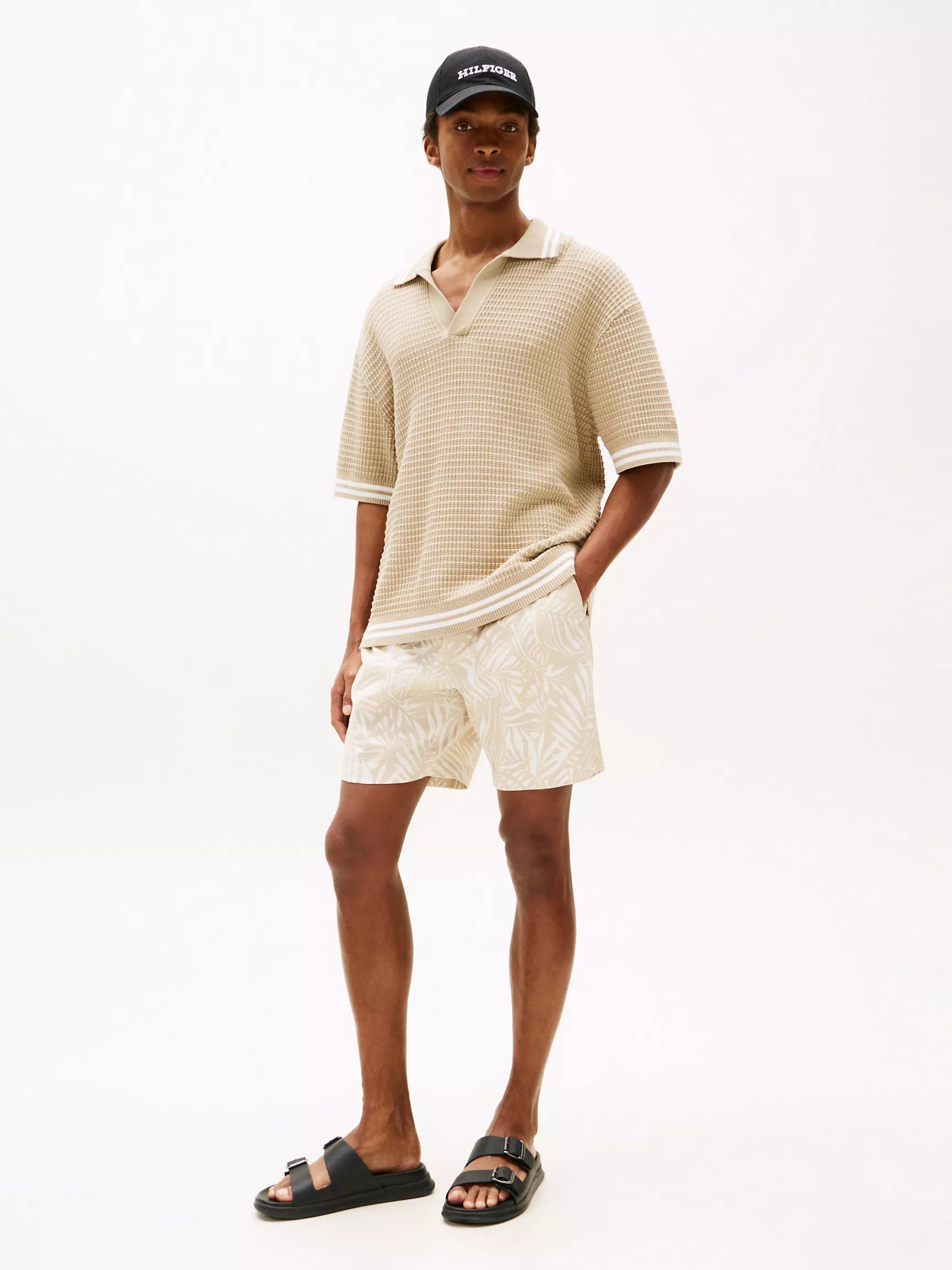 7" Palm Print Stretch Cotton-Linen Short