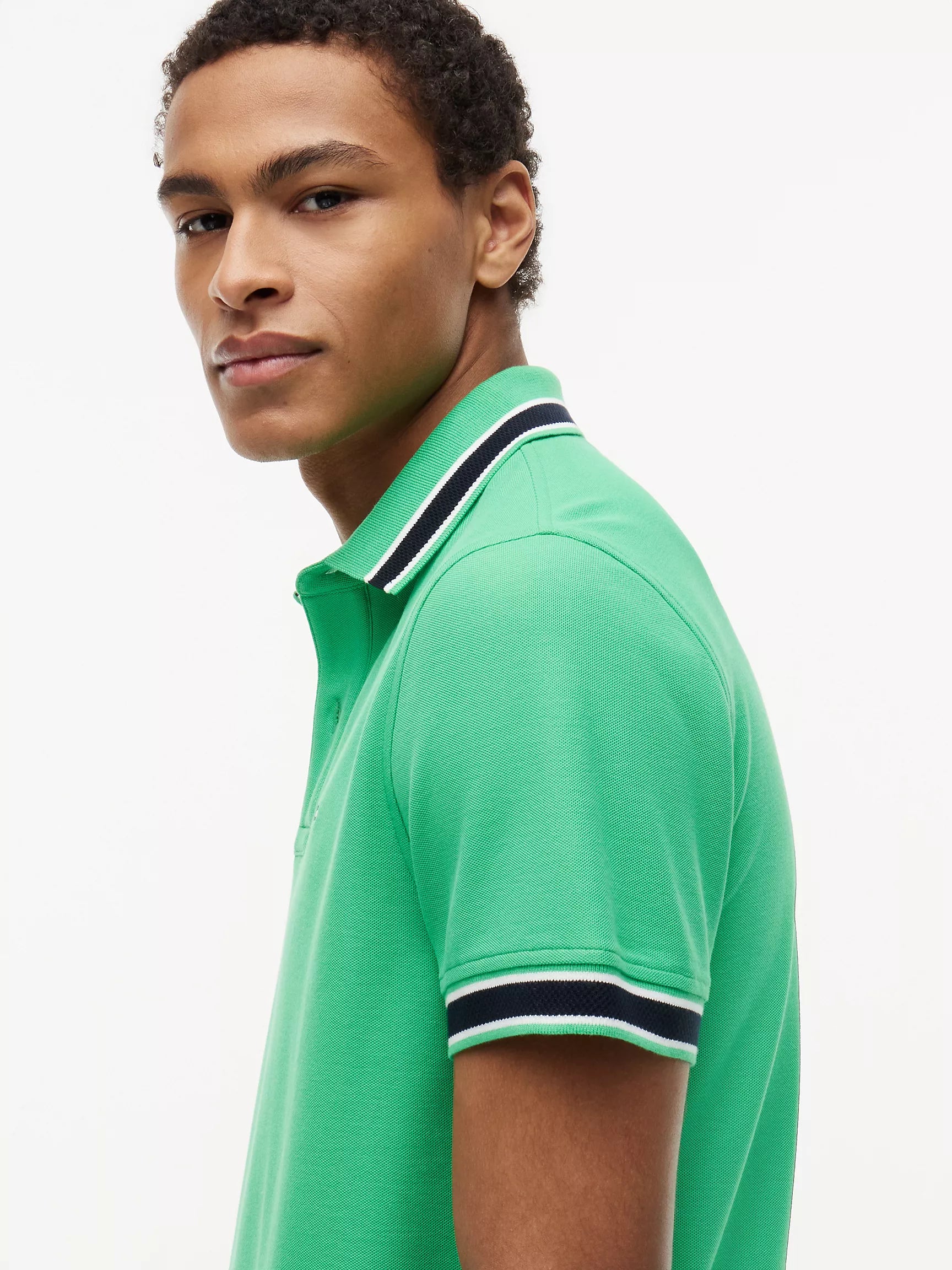 Tommy Hilfiger - Regular Fit Tipped Wicking Polo