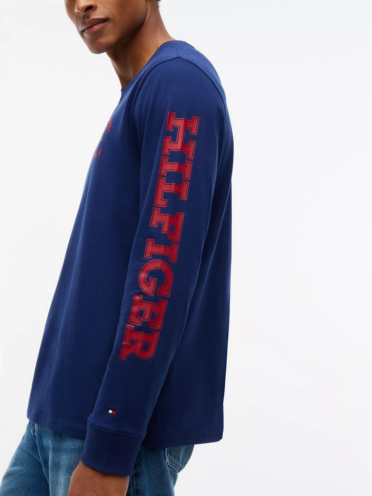 Tommy Hilfiger - Long-Sleeve Hilfiger Logo T-Shirt