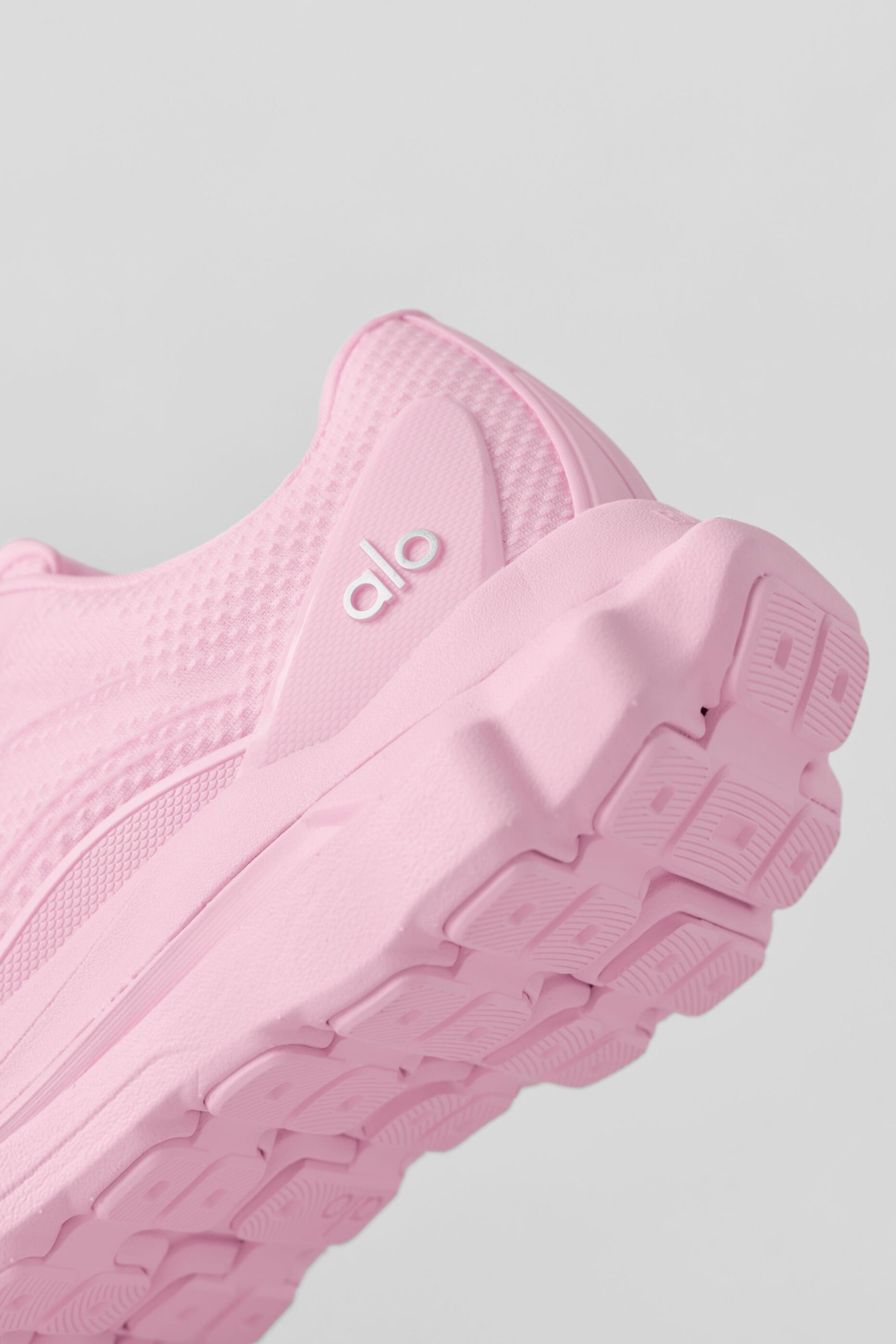 Alo Yoga - ALO Runner