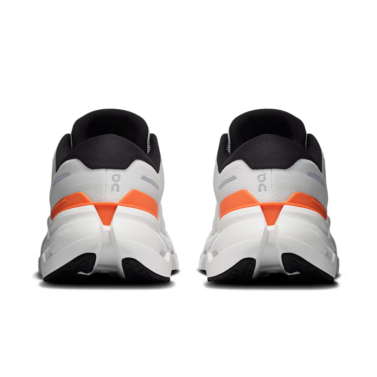 ON cloud - Cloudrunner 3