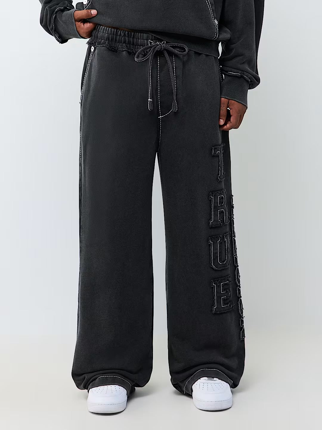 True Religion - Logo Appliqué Big T Baggy Sweatpant