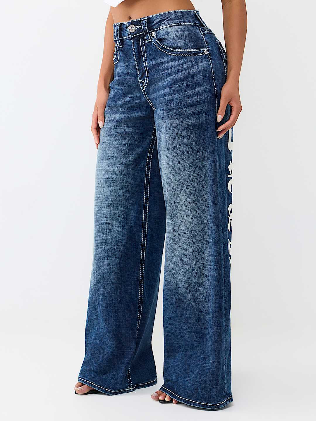 True Religion - Jessie Big T Flap Super Baggy Jean