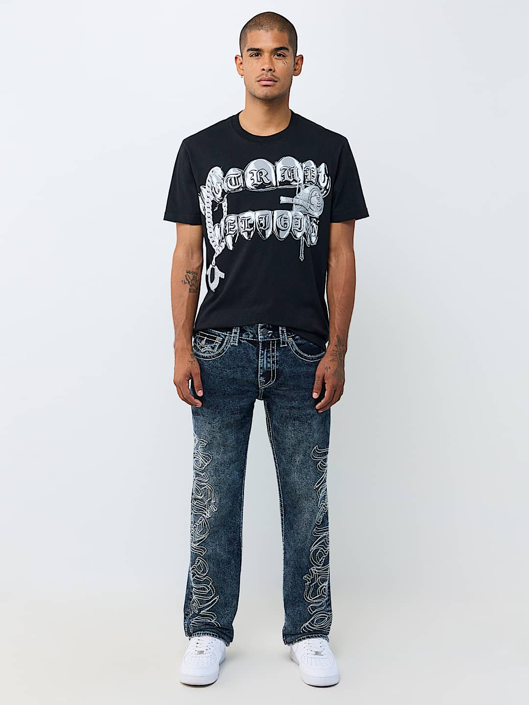 True Religion - Ricky Big T Embroidered Flap Straight Jean 34"