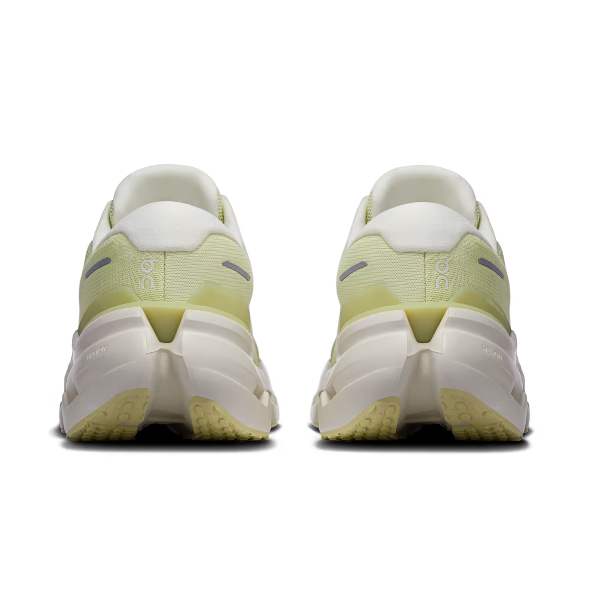 ON cloud - Cloudrunner 3
