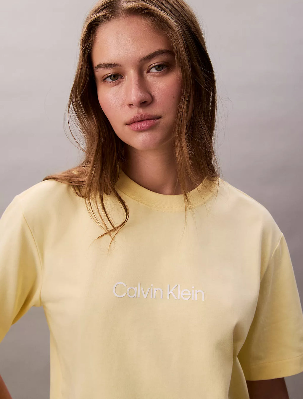 Standard Logo Boxy Fit Crewneck T-Shirt
