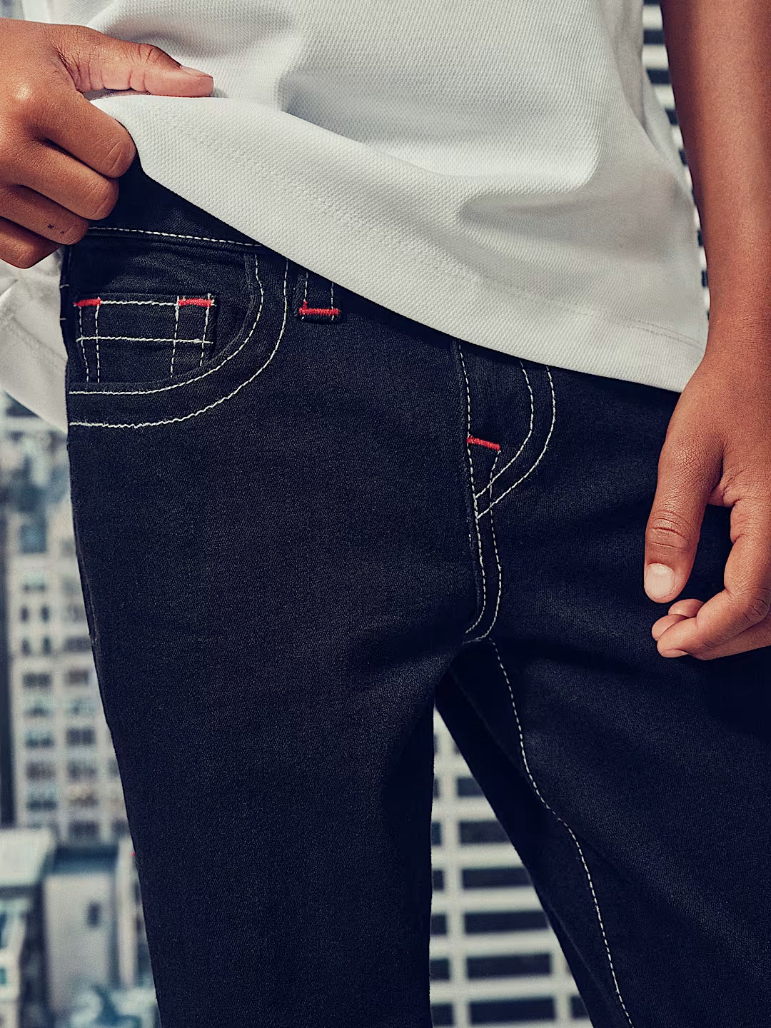 True Religion - Boys Ricky Big T Embroidered Straight Jean